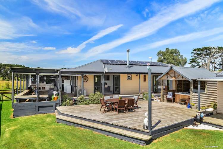 96 Westhead Road Waiuku_30