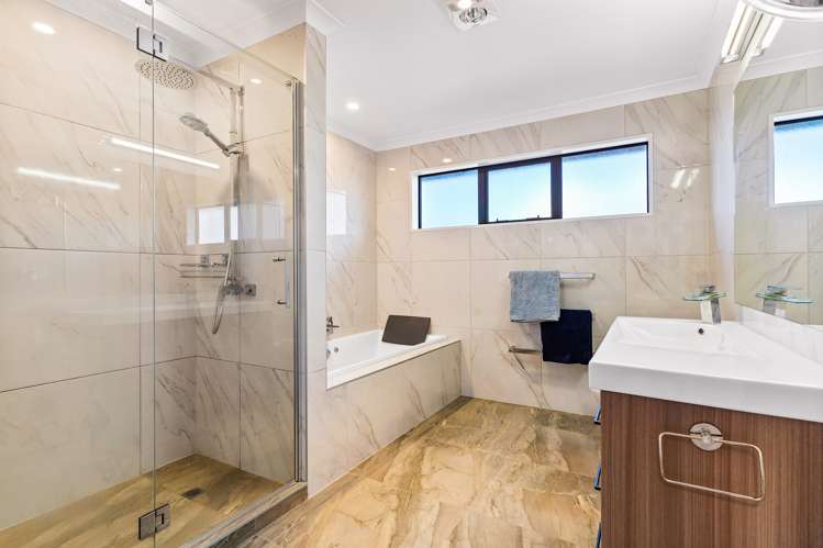 71 Seventh View Avenue Beachlands_37