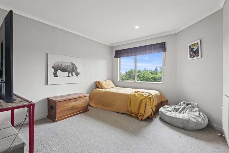 76 Polson Hill Drive Aokautere_13