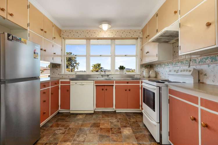 61 Twentysecond Avenue Gate Pa_7