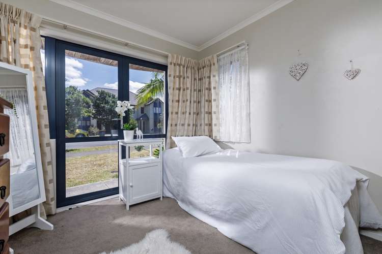 92 Fields Parade Oteha_15