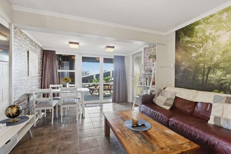 476 Papamoa Beach Road Papamoa_11