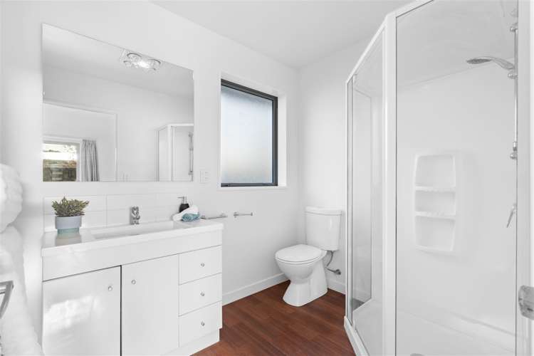 98 Gilberthorpes Road Hei Hei_16