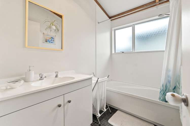 22 George Street Hikurangi_11