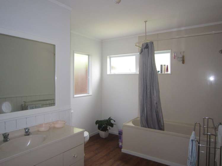 115a Rosier Road Glen Eden_8