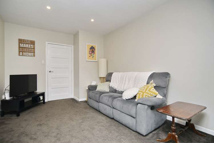 14 Earnslaw Crescent Bryndwr_7