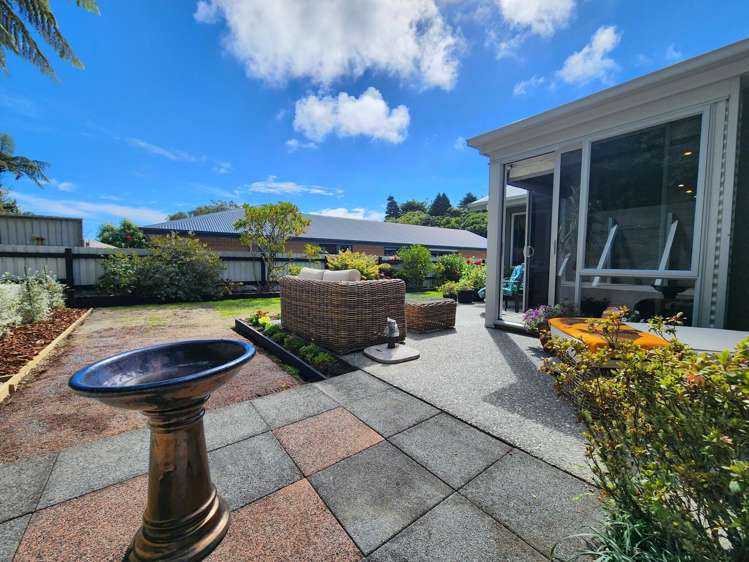 4 L A Place Greymouth_13