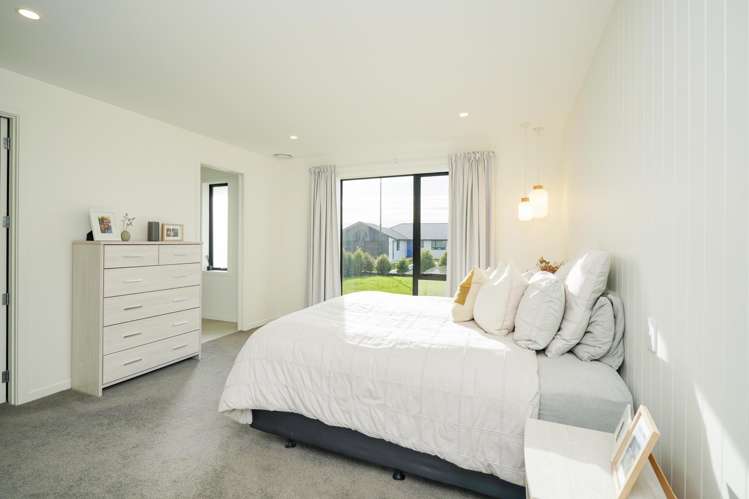 6 Chatham Rise Seaward Bush_19