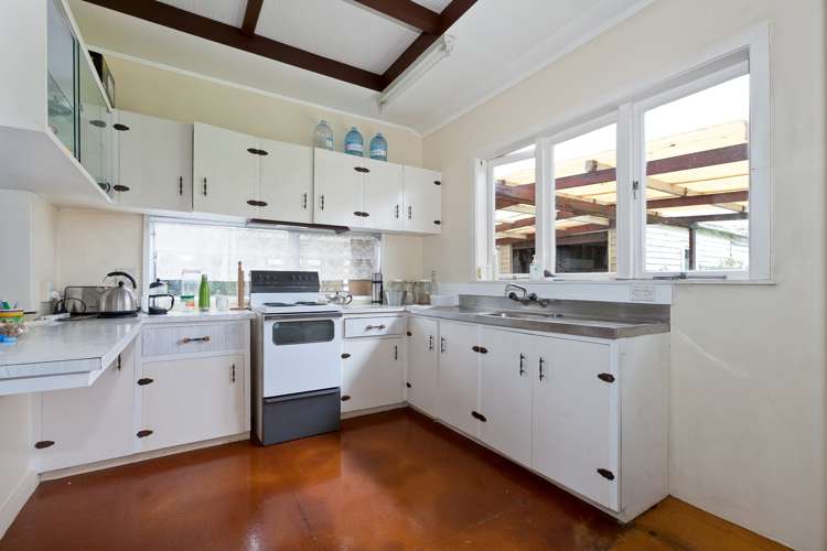78 Walker Road Point Chevalier_5