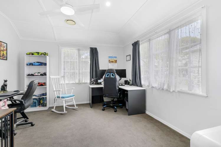 20 Naenae Road Naenae_8