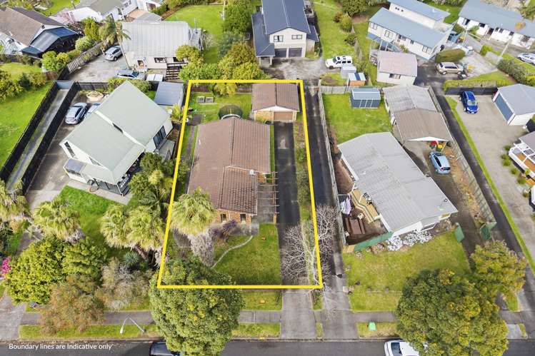 8 Sunningdale Street Wattle Downs_11