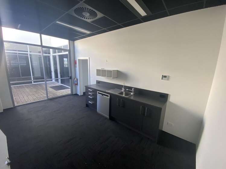 554 GF Victoria Street Hamilton City Central_4