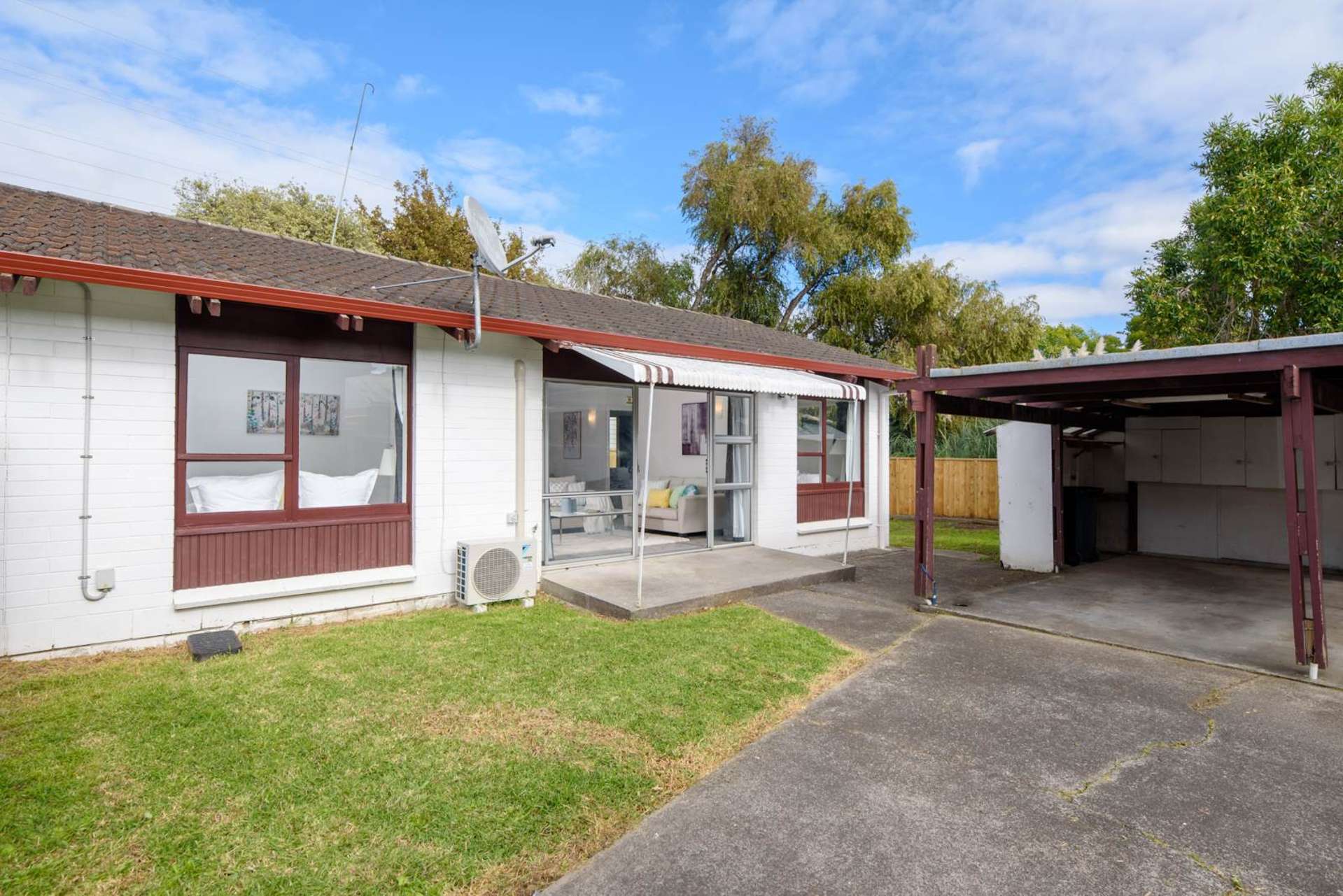 2/74 Haycock Avenue Mount Roskill_0