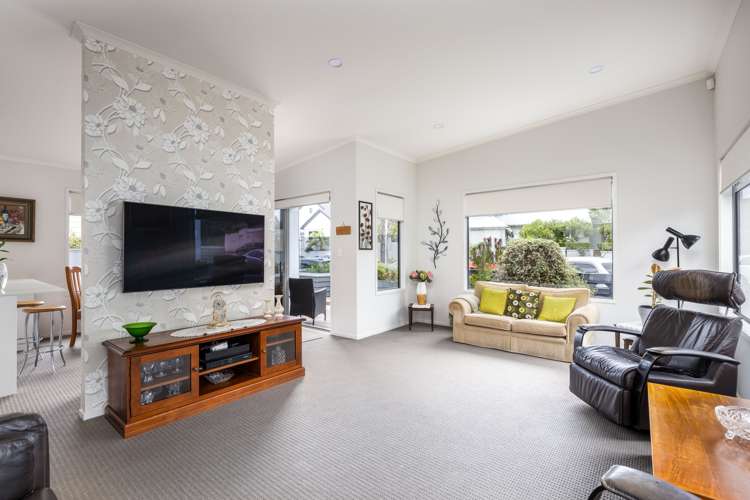 14 Buller Street New Plymouth Central_6