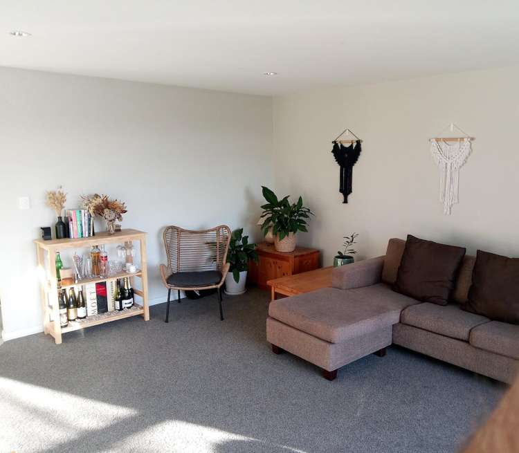 6a Moera Place Stanmore Bay_10