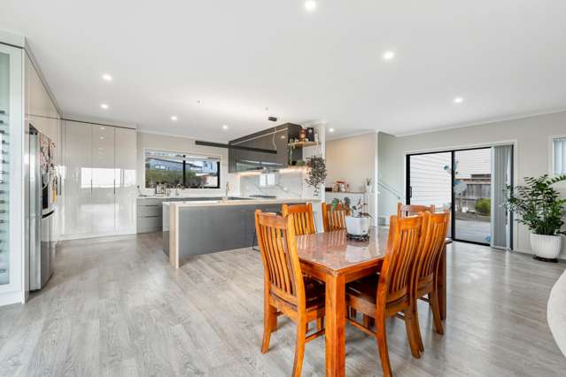 11 Whawhaki Road Beachlands_4
