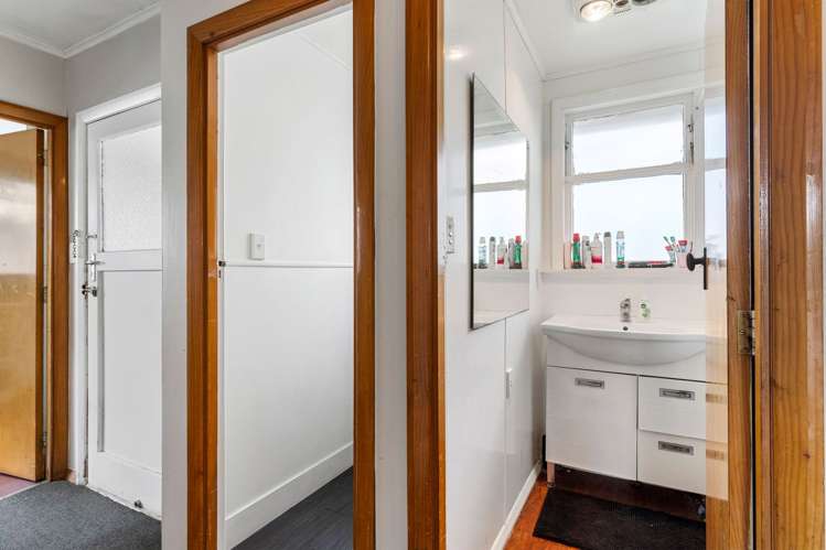 69 Arimu Road Papakura_7