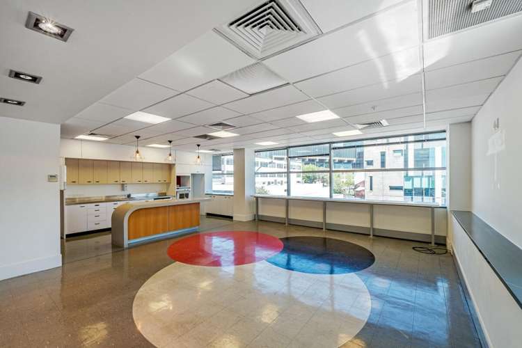 151 Victoria Street West City Centre_10