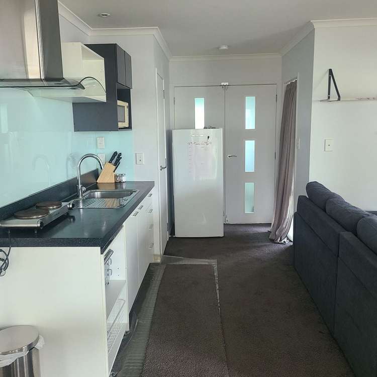 6 Azores Way Welcome Bay_8