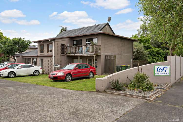 2/697 New North Road Mount Albert_8