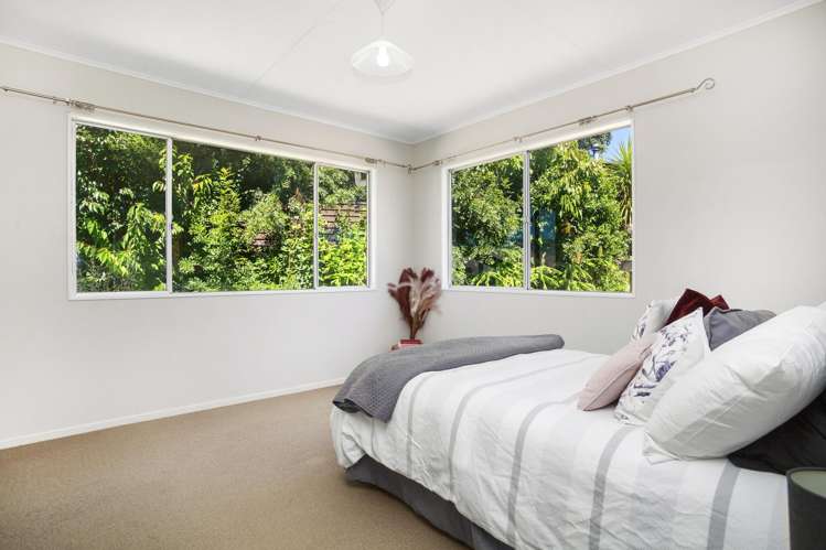 4 Atherstone Lane Belmont_10