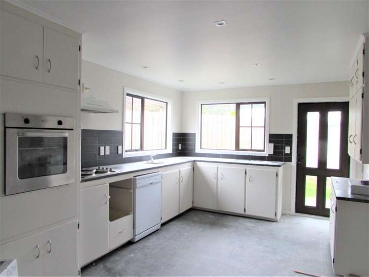 414 Stokes Valley Road Stokes Valley_5