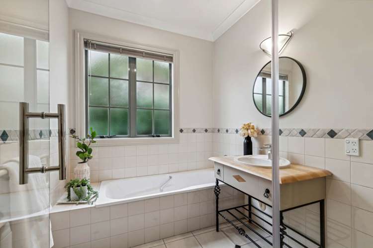 21 Te Hoe Grove Pinehill_22