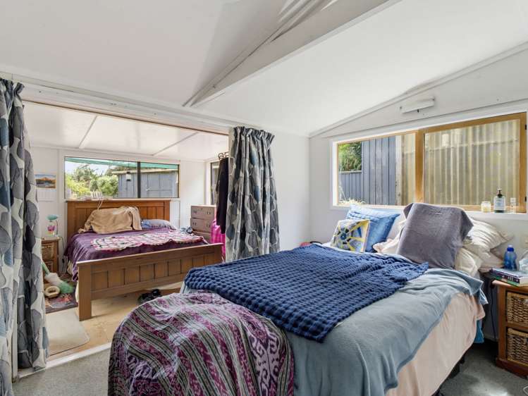 11 Moana Road Tinopai_15