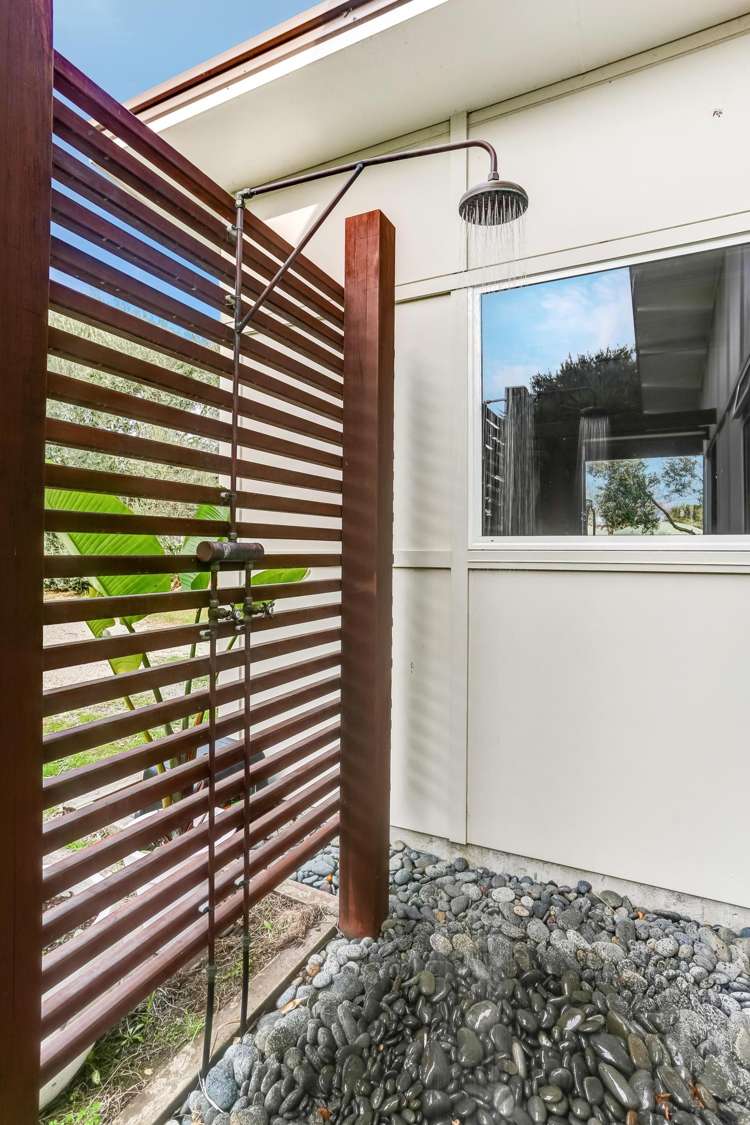 19A Moana Road Okitu_17
