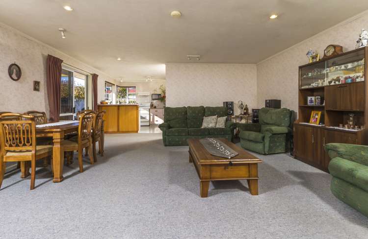 24 Coleridge Place Stoke_11