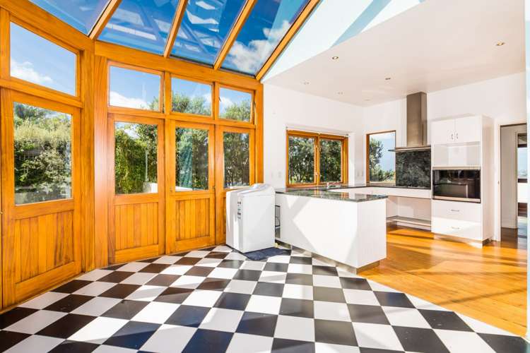 21a Parr Terrace Castor Bay_11