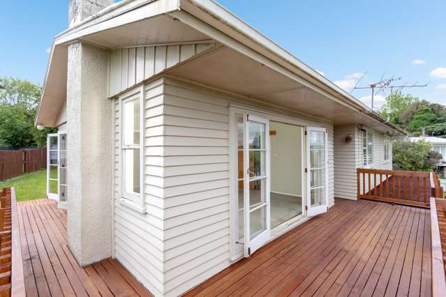 126 Vodanovich Road Te Atatu South_3