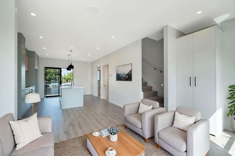 1/107 Hobsonville Road West Harbour_8