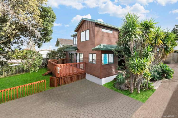 2/30 Roberts Road Glenfield_3