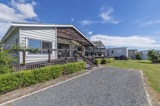 10 Puriri Avenue Kaiaua_2