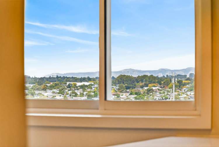 77 Oak Road Poraiti_29