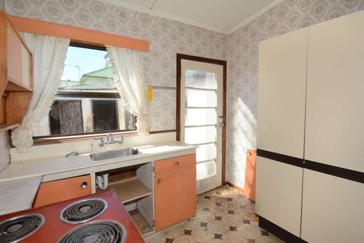 10 Lochend Street Musselburgh_10