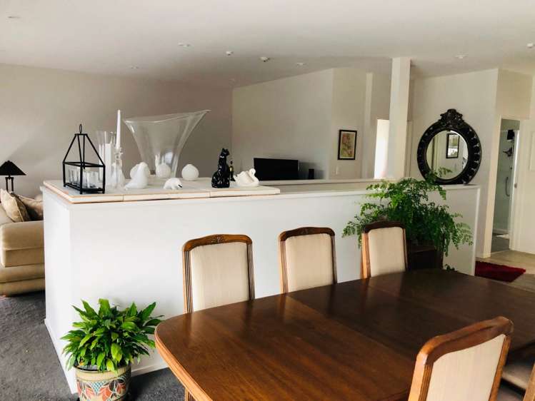 21/45 Karepiro Drive Stanmore Bay_5