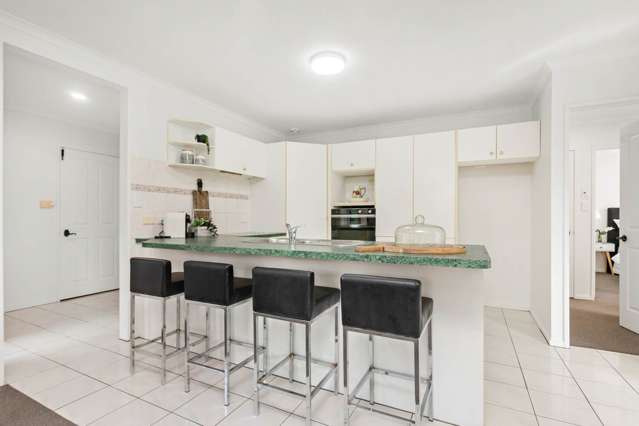 2/47 Carnoustie Drive Wattle Downs_2