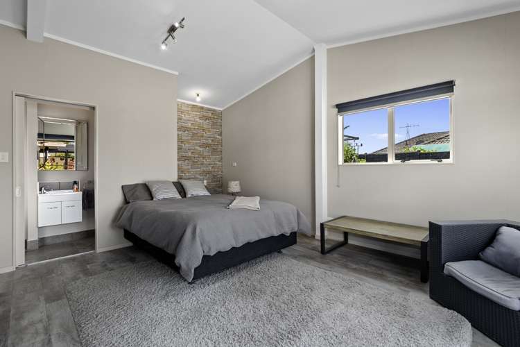 6 Mahonia Place Pyes Pa_21