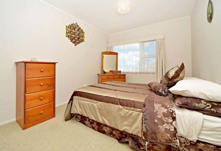2/1A Seaview Terrace 1727_5