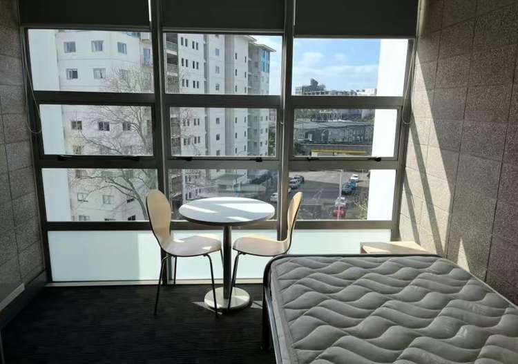 133 Beach Road 10015_1