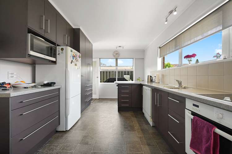 18 Bernard Street Chedworth_5