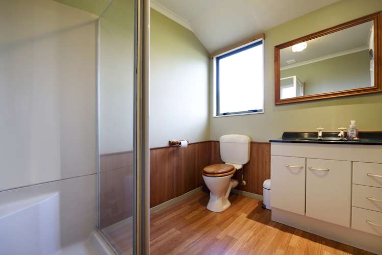 8 Longfields Road Brightwater_15