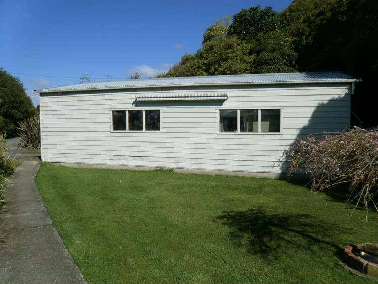 12 Wratten Road Owaka_8