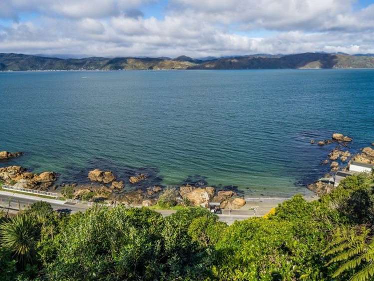 6 Nakora Road Karaka Bays_2