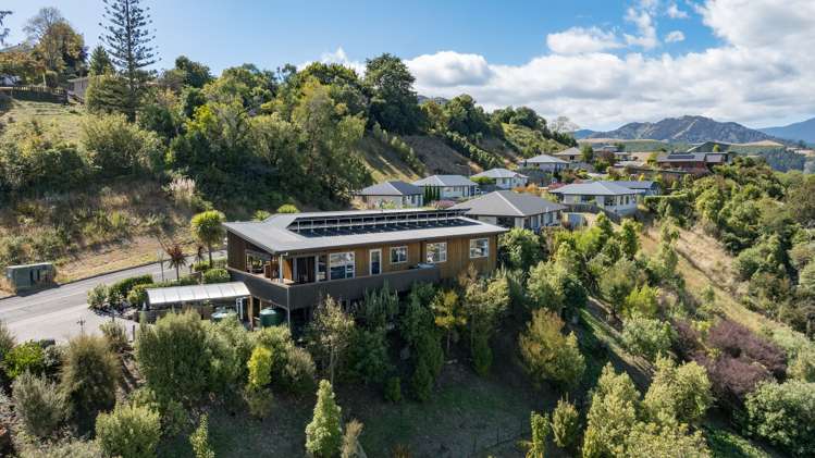 22 Valley Heights_0