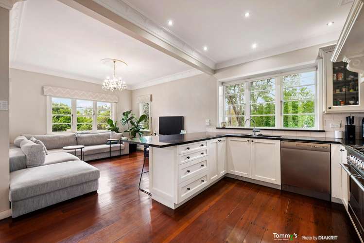 1 Homewood Avenue Karori_9