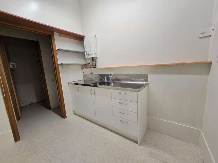 21 Tancred Street Hokitika_6