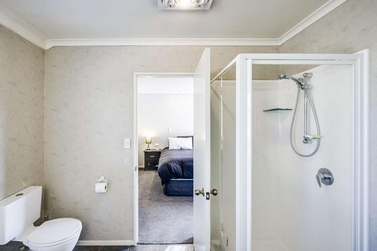 5a Park Lane Greenmeadows_15